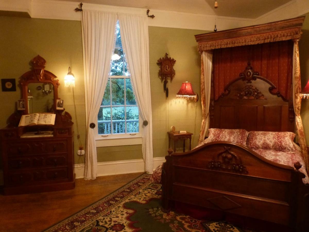 Mulberry Lavender Farm And B&B ภายนอก รูปภาพ