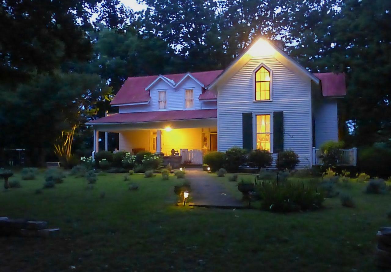 Mulberry Lavender Farm And B&B ภายนอก รูปภาพ